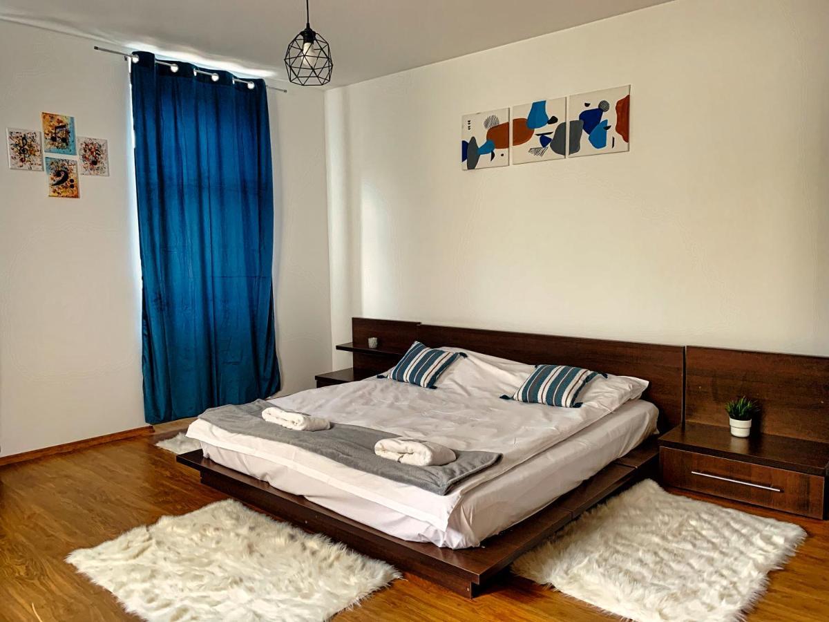 Londof Housing City Center Brasov Apartment Exterior photo