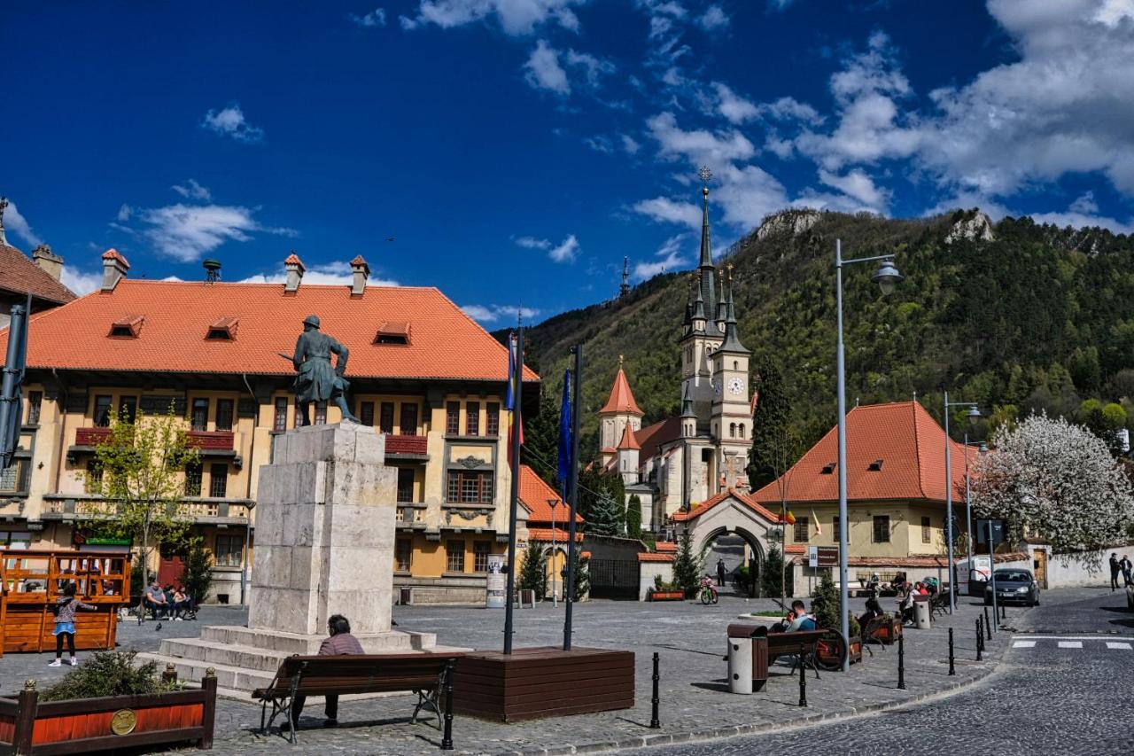 Londof Housing City Center Brasov Apartment Exterior photo